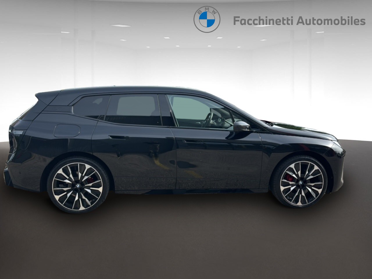 BMW iX xDrive60 M Sport Pro-image-5