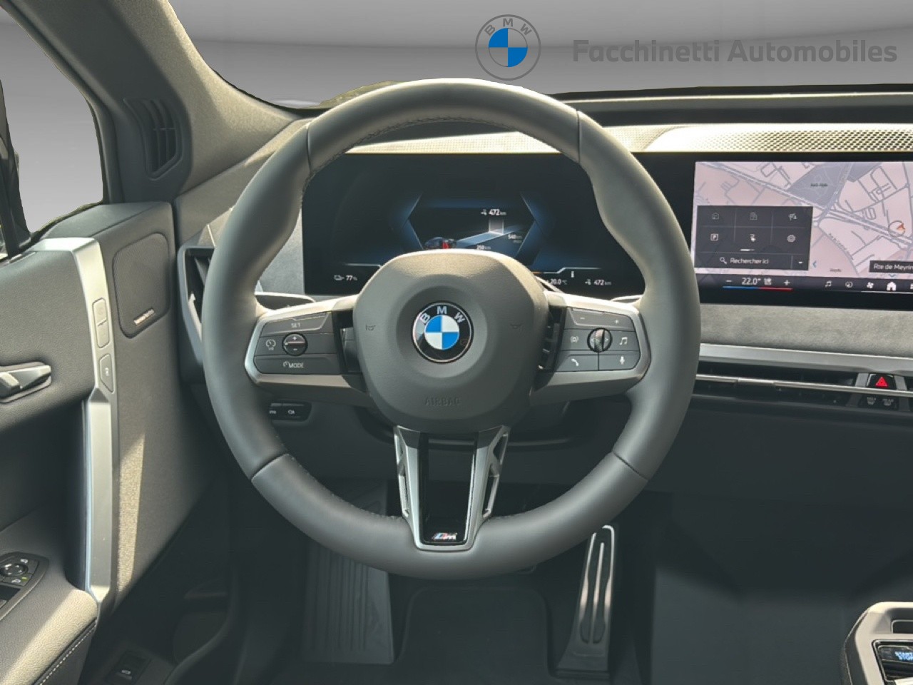 BMW iX xDrive60 M Sport Pro-image-17