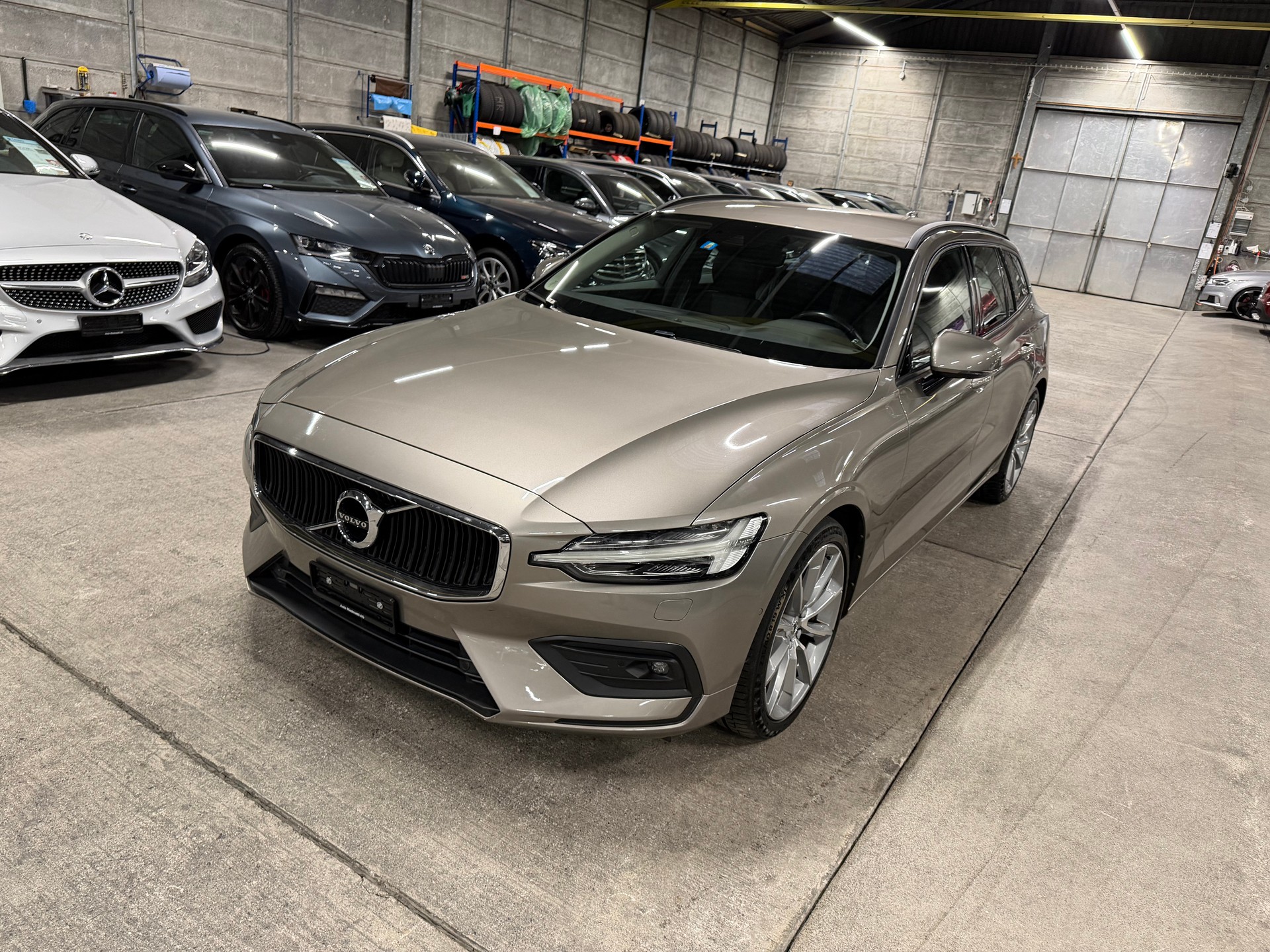 VOLVO V60 D4 Inscription Geartronic-image-7