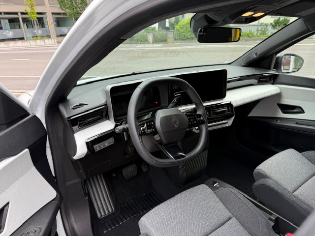RENAULT R5 E-Tech Urban Range evolution-image-4
