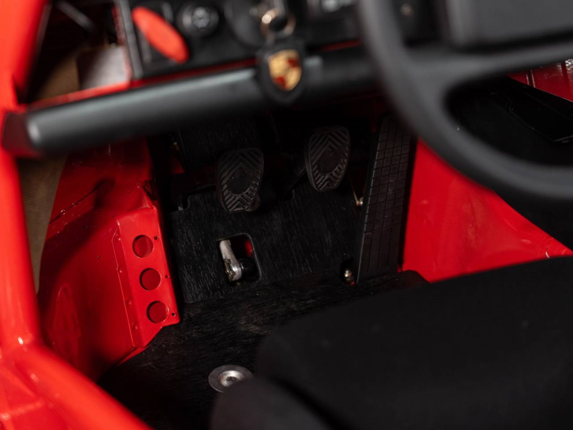 PORSCHE 911 Carrera RS-image-16