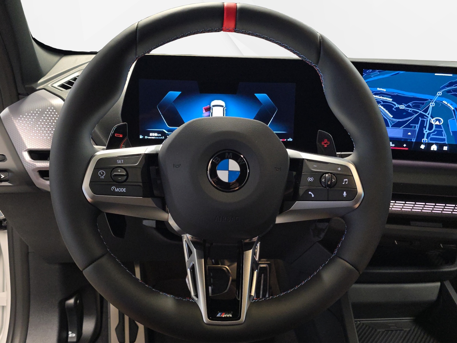 BMW M135 xDrive-image-11