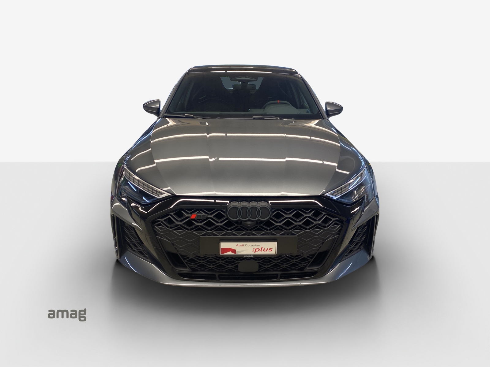 AUDI RS3 Limousine 2.5 TSI quattro S-tronic-image-1