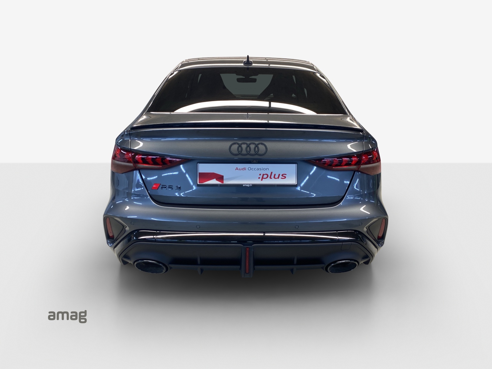 AUDI RS3 Limousine 2.5 TSI quattro S-tronic-image-4