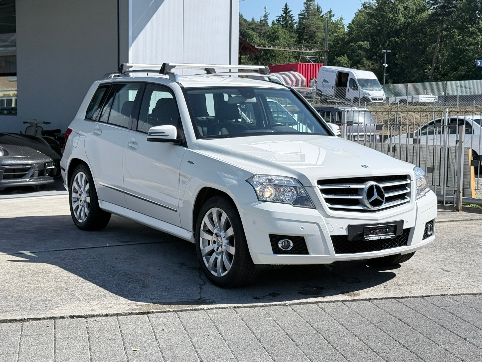 MERCEDES-BENZ GLK 220 CDI BlueEfficiency 4Matic 7G-Tronic-image-2