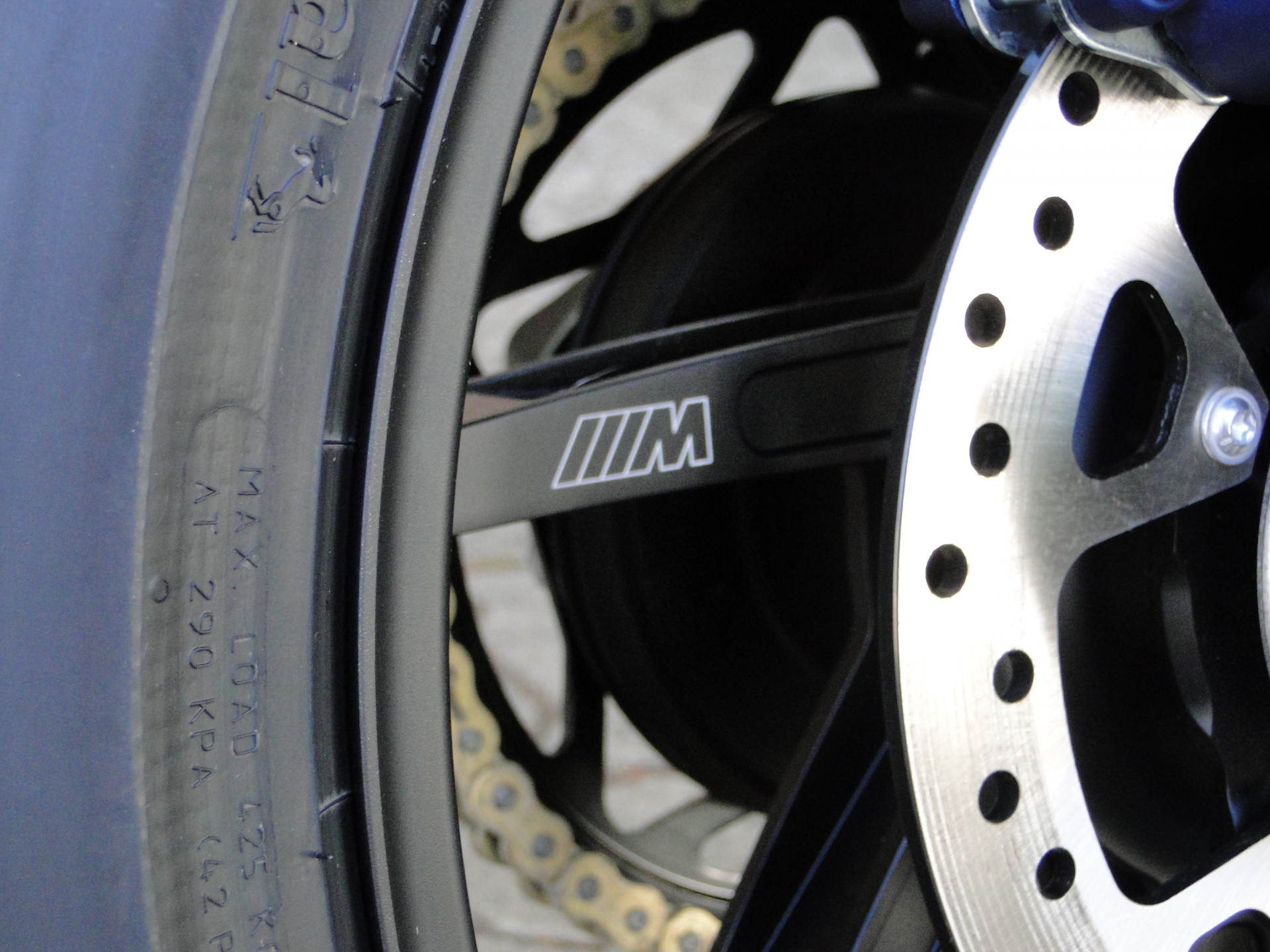 BMW M 1000 XR 2.9% Leasing-image-7