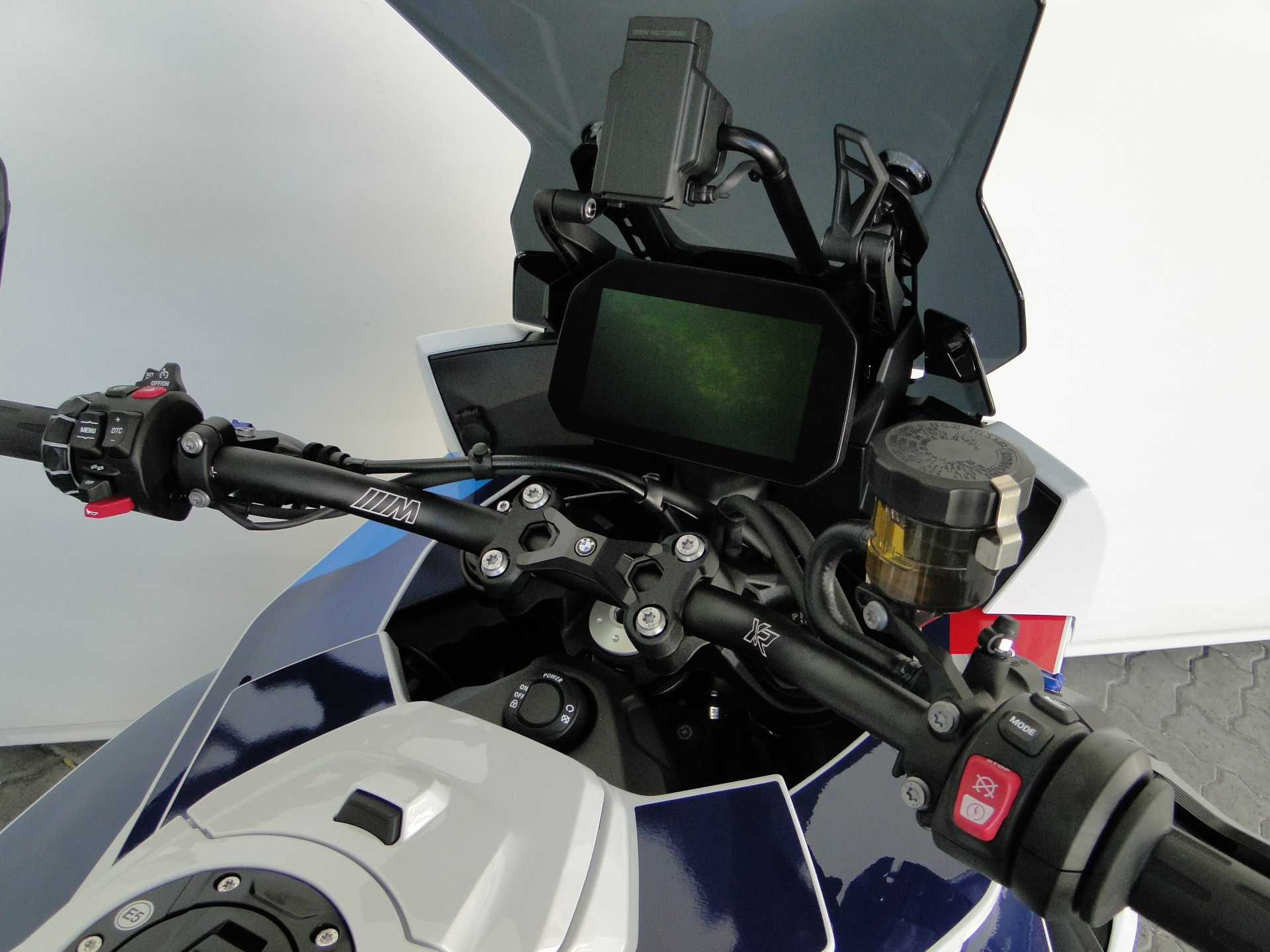 BMW M 1000 XR 2.9% Leasing-image-5