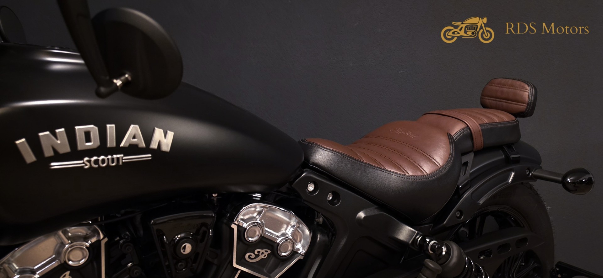 INDIAN Scout Bobber ABS - Jekkil & Hyde-image-4