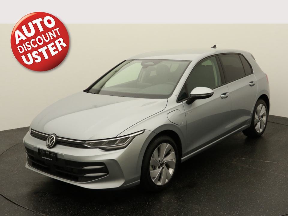 VW Golf VIII 1.5 TSI PHEV Limited-image-0