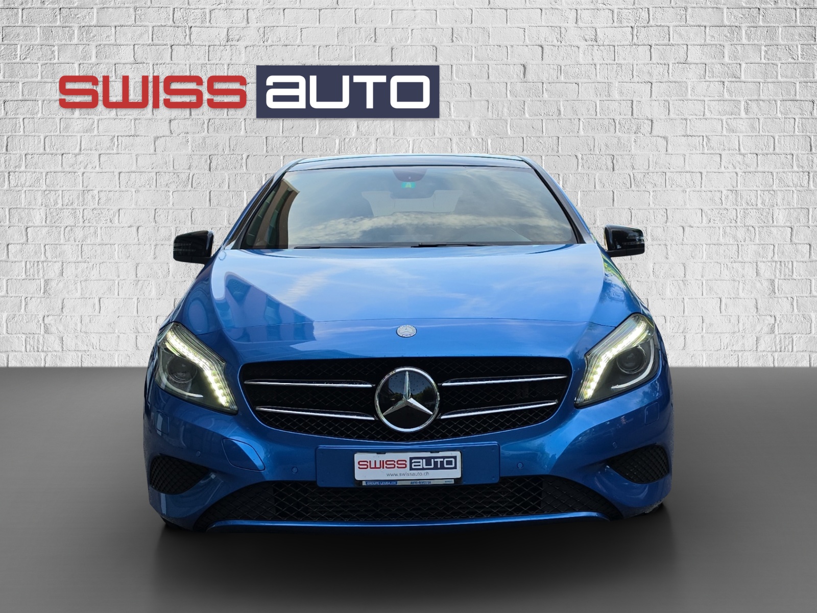 MERCEDES-BENZ A 200 Urban 7G-DCT-image-1