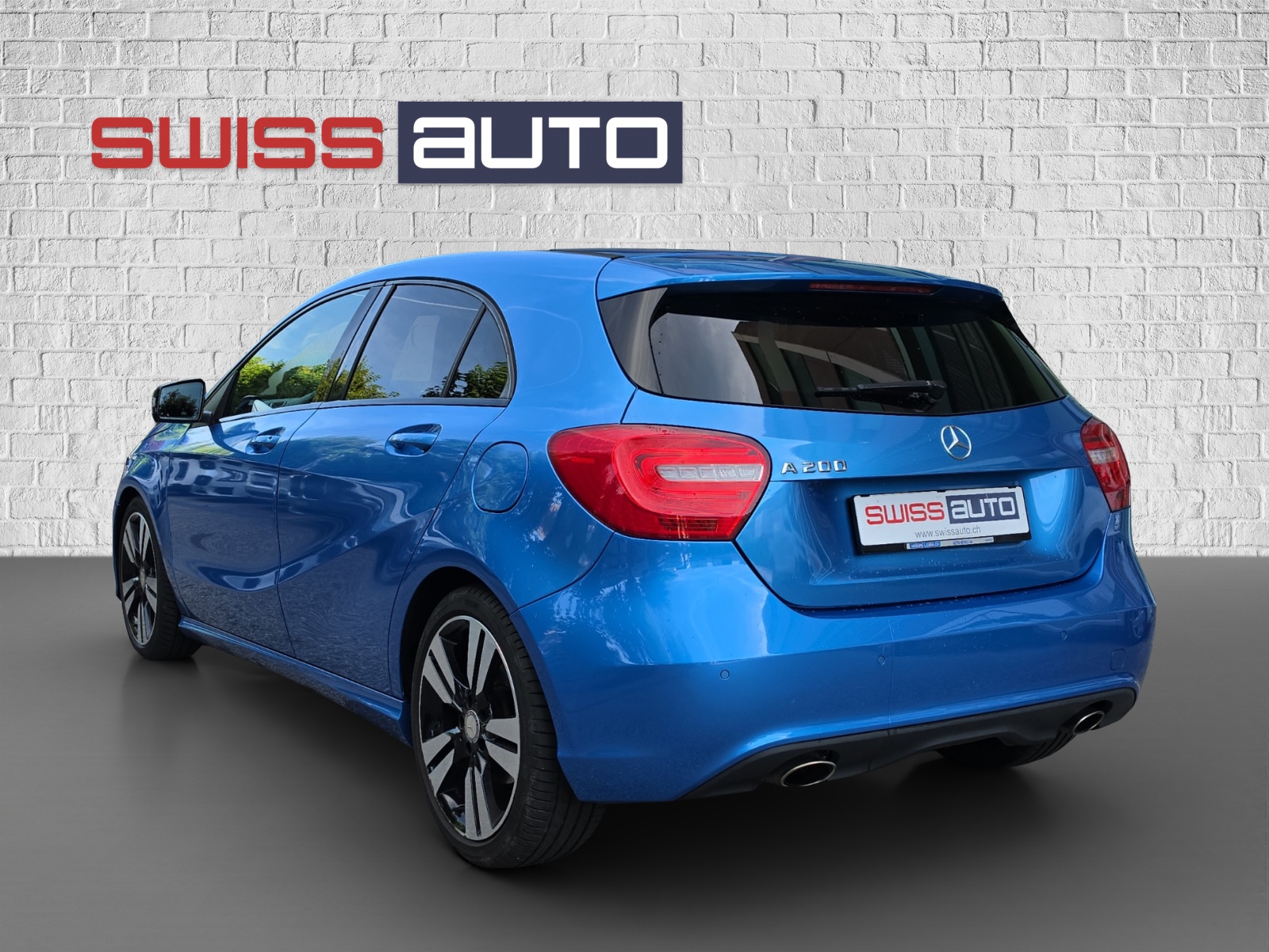 MERCEDES-BENZ A 200 Urban 7G-DCT-image-6