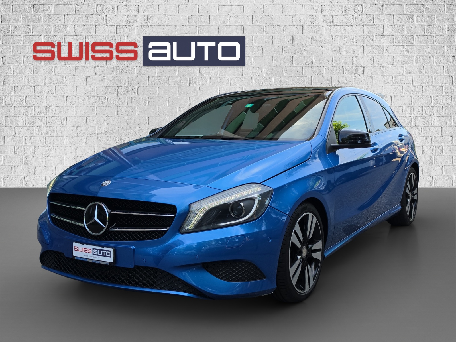 MERCEDES-BENZ A 200 Urban 7G-DCT-image-0