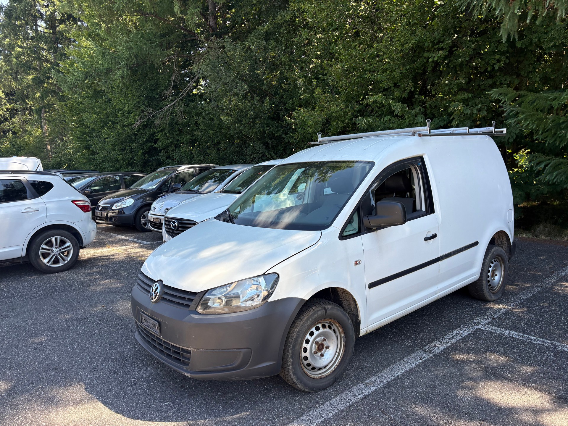 VW Caddy 2.0 TDI 4Motion-image-1