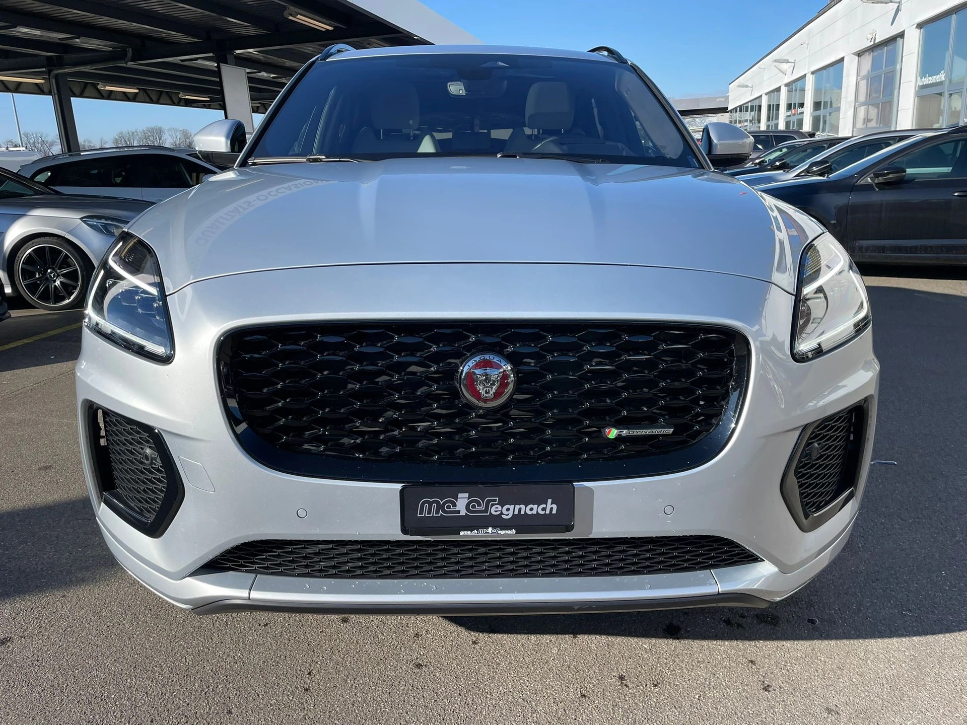 JAGUAR E-Pace 2.0 P250 R-Dynamic AWD SE-image-1