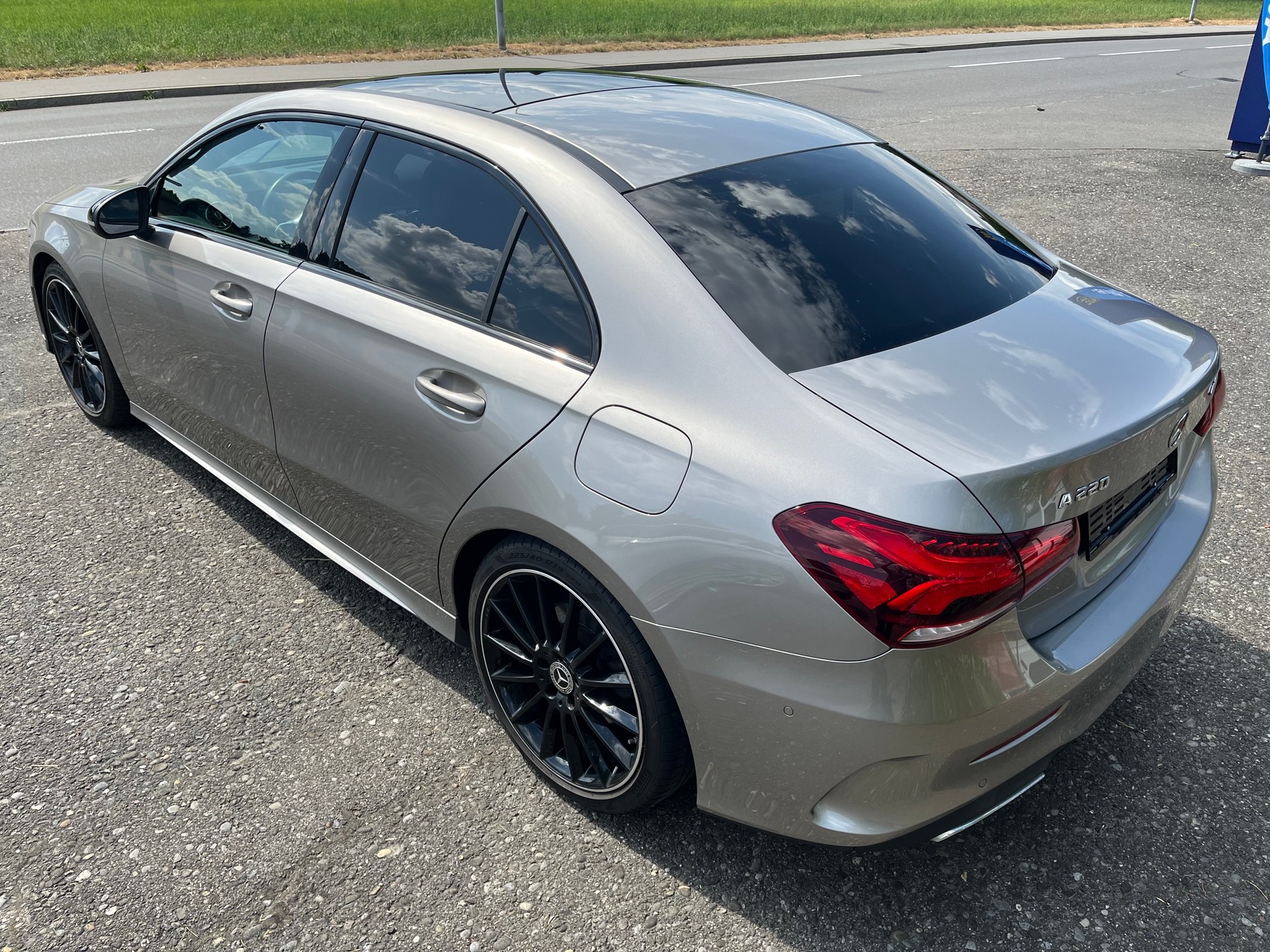 MERCEDES-BENZ AMG Line-image-3