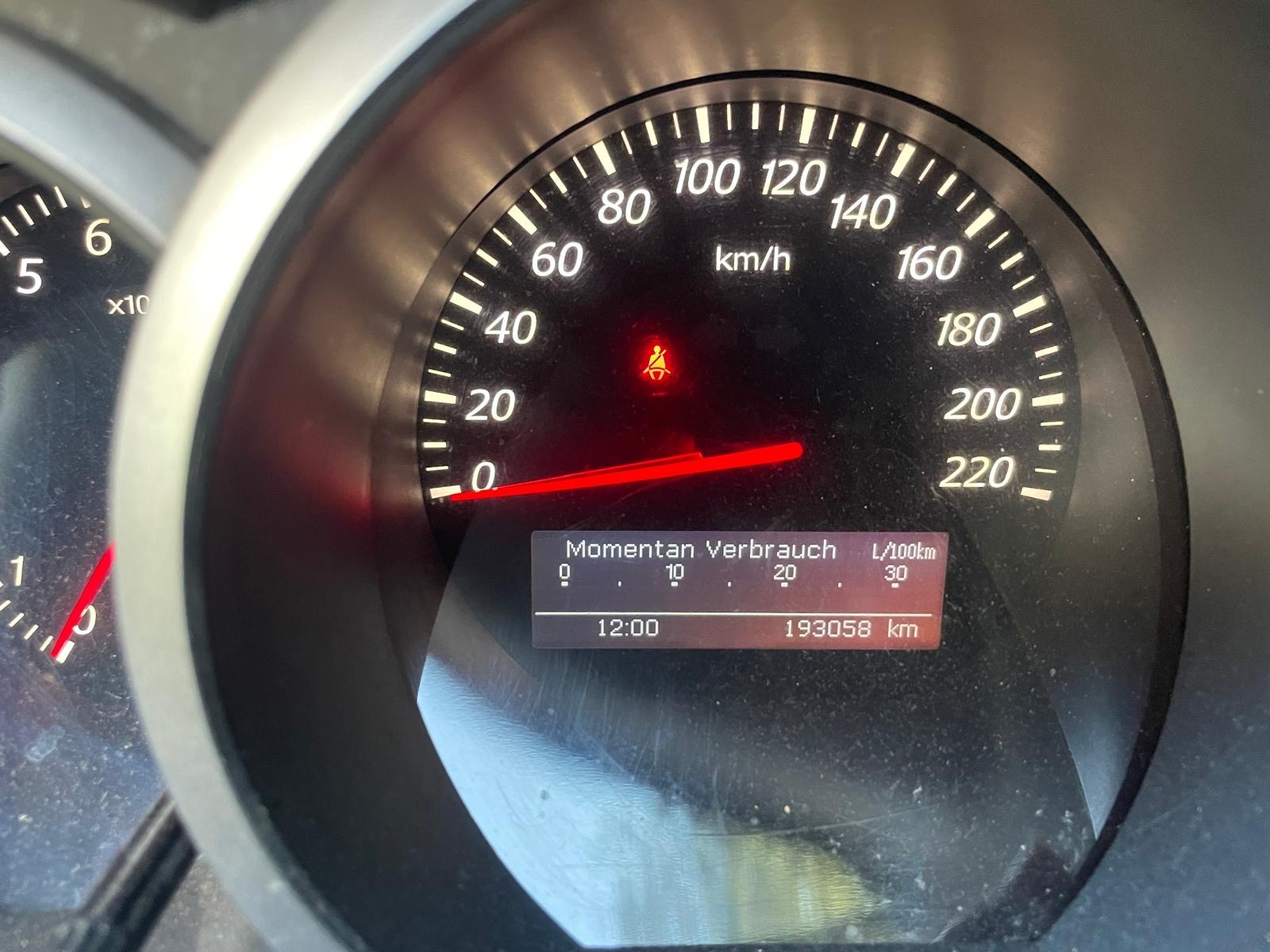 SUZUKI Grand Vitara 2.4 16V GL Top-image-9
