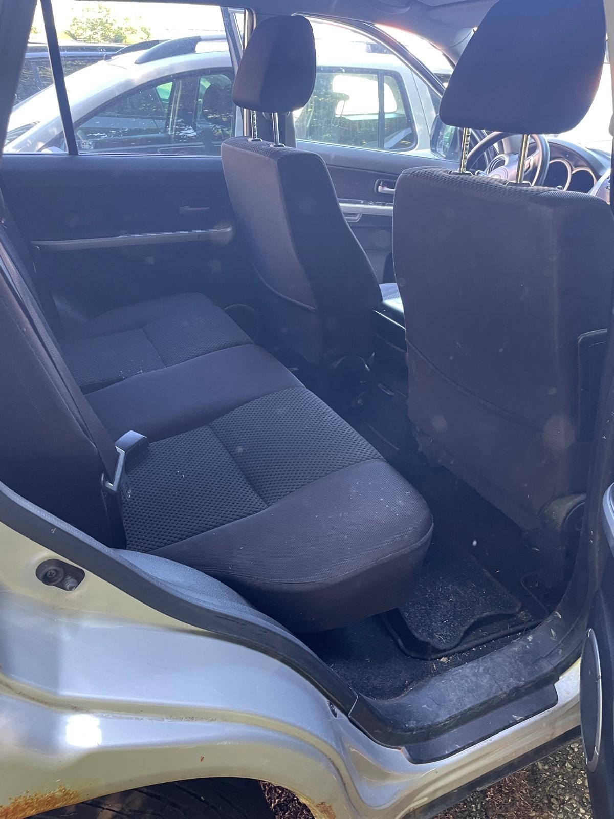 SUZUKI Grand Vitara 2.4 16V GL Top-image-13