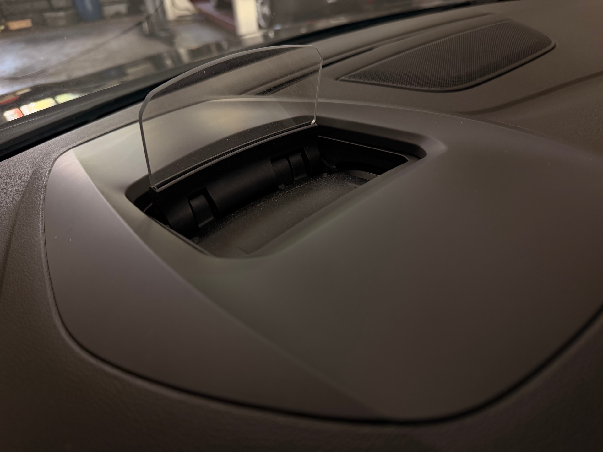 RENAULT Mégane Berline 1.3 16V R.S.Line EDC-image-13