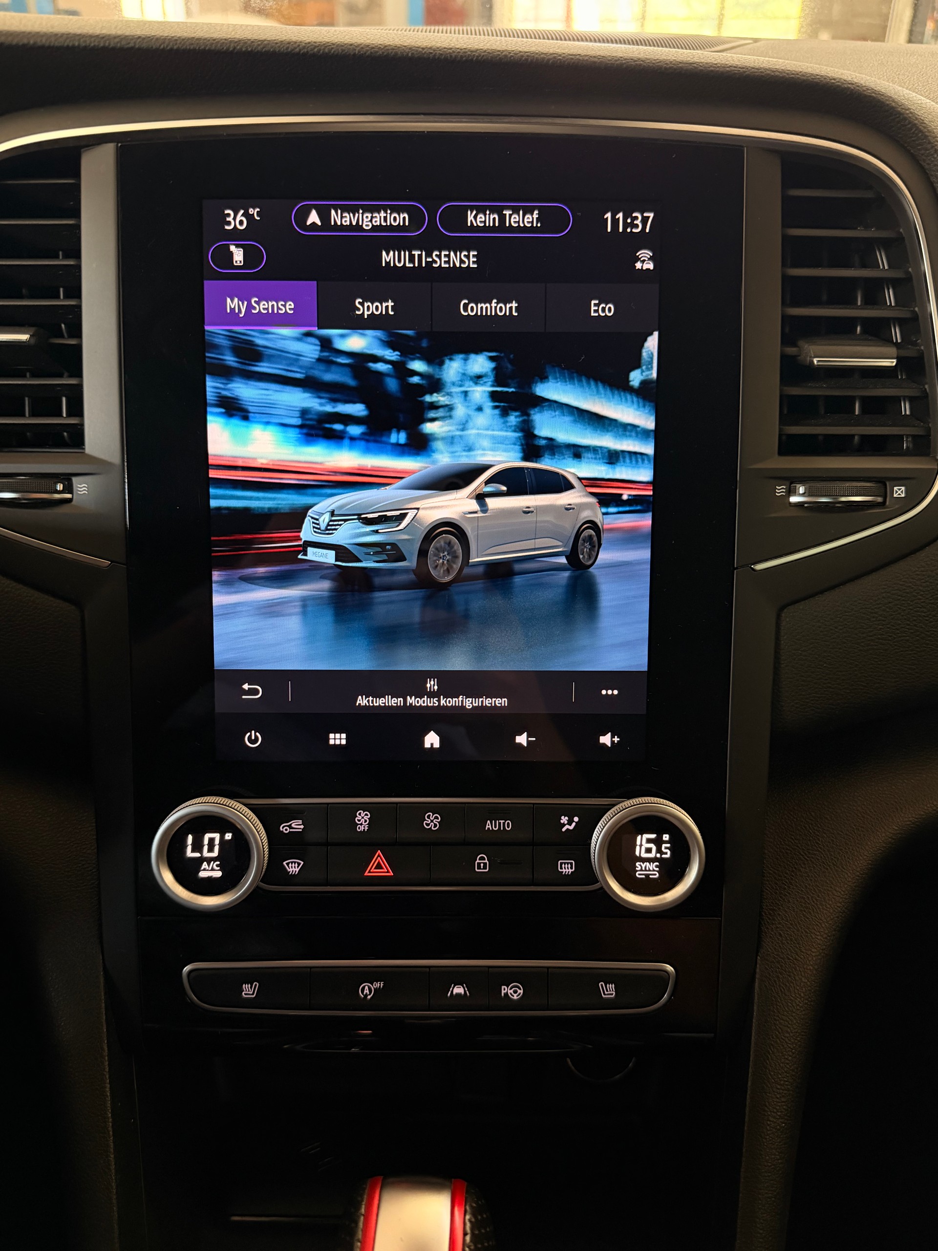 RENAULT Mégane Berline 1.3 16V R.S.Line EDC-image-21