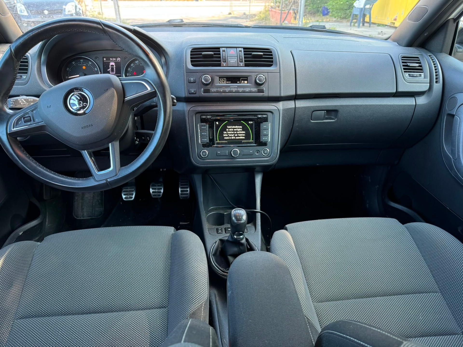SKODA Fabia 1.2 TSI Monte Carlo-image-2