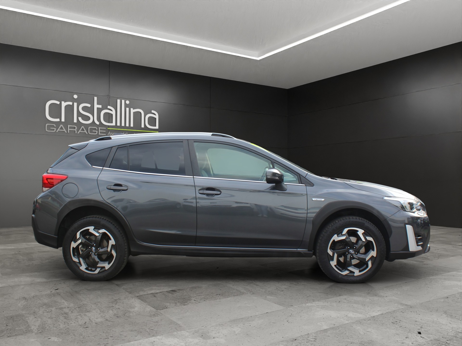 SUBARU XV 2.0i e-Boxer Swiss Plus-image-4