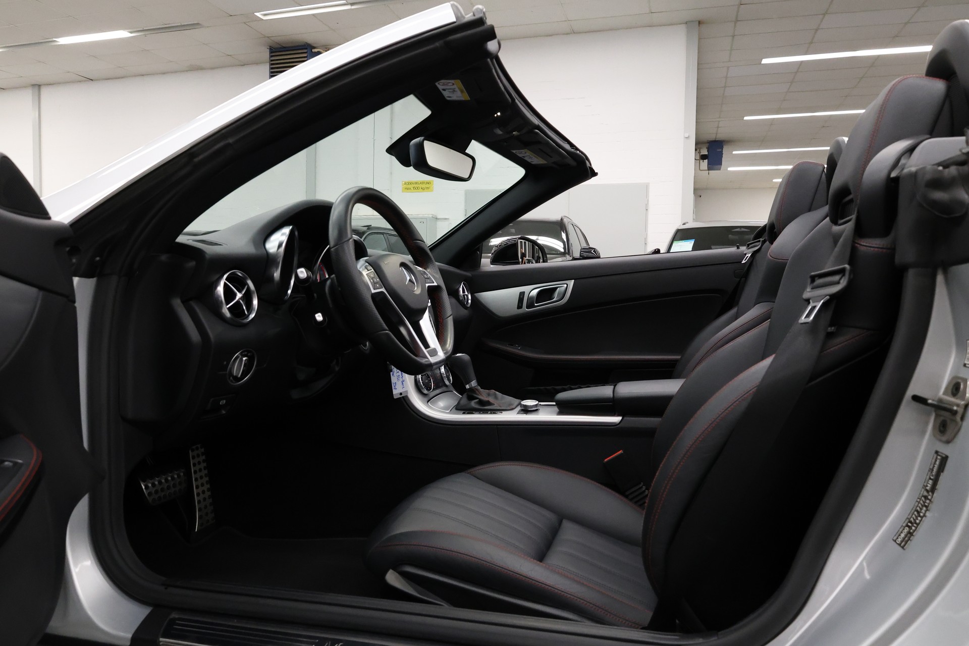 MERCEDES-BENZ SLK 350 Cabriolet-image-15