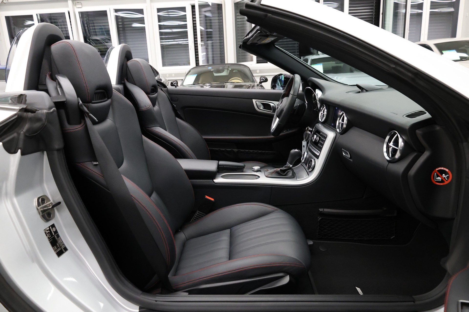 MERCEDES-BENZ SLK 350 Cabriolet-image-16