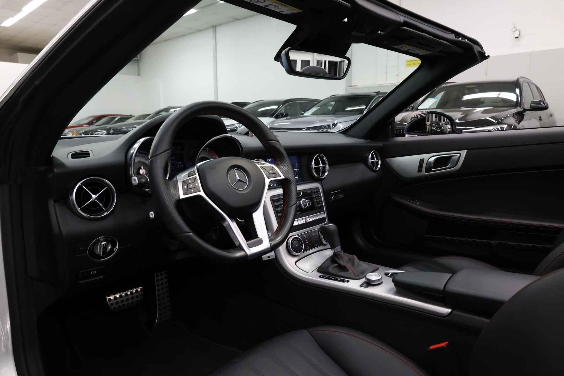 MERCEDES-BENZ SLK 350 Cabriolet-image-17
