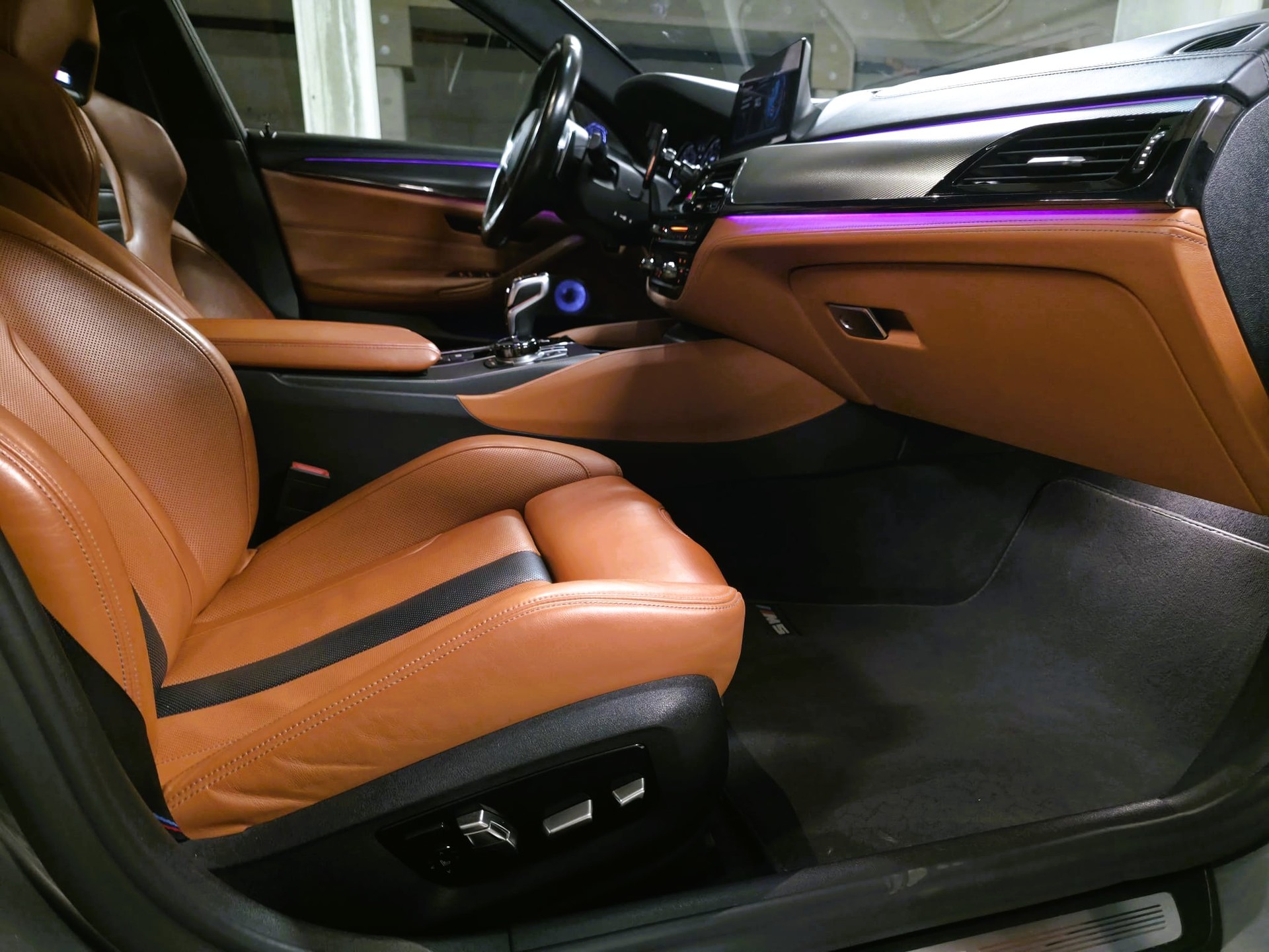 BMW M5 xDrive Competition Drivelogic-image-11