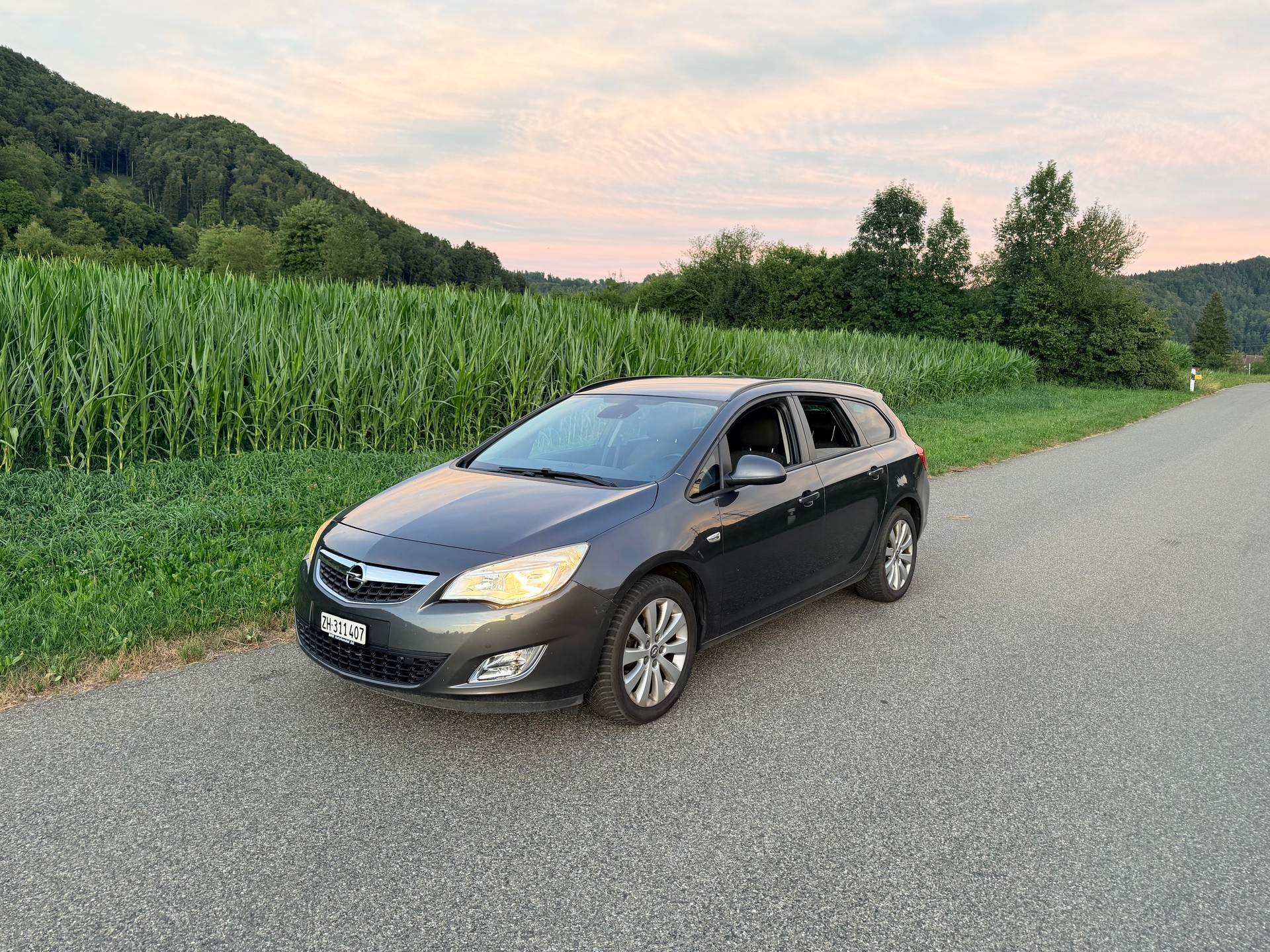OPEL 1.6 T eTEC Sport-image-1