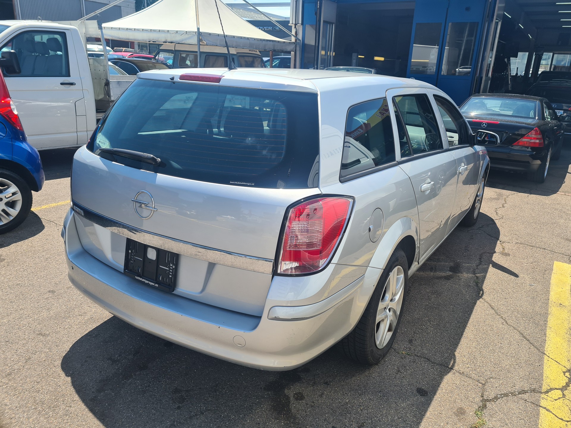 OPEL Astra Caravan 1.6i 16V Enjoy-image-3
