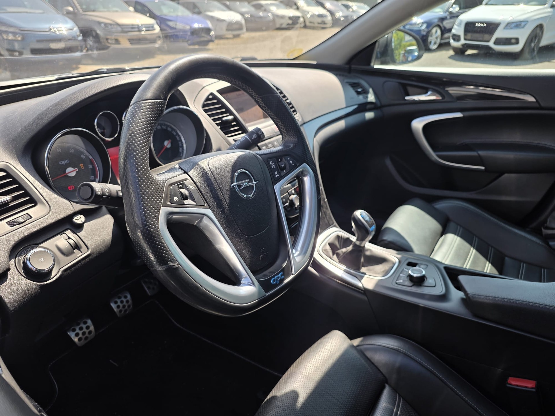 OPEL Insignia Sports Tourer 2.8 Turbo OPC 4WD-image-6