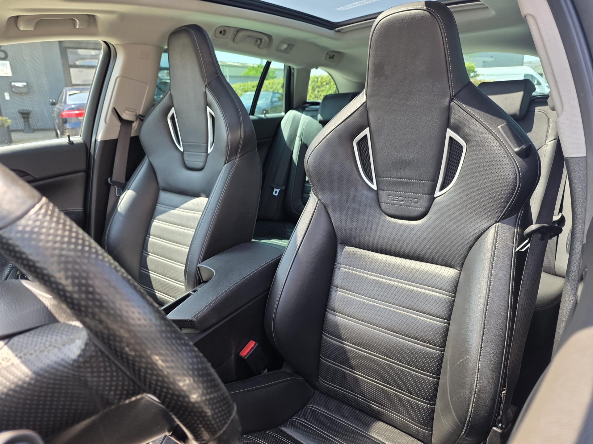 OPEL Insignia Sports Tourer 2.8 Turbo OPC 4WD-image-4