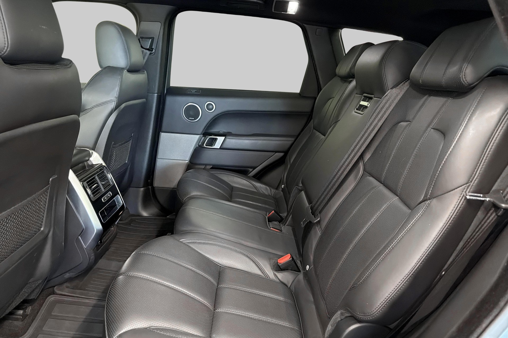 LAND ROVER Range Rover Sport 3.0 SDV6 HSE Automatic-image-15