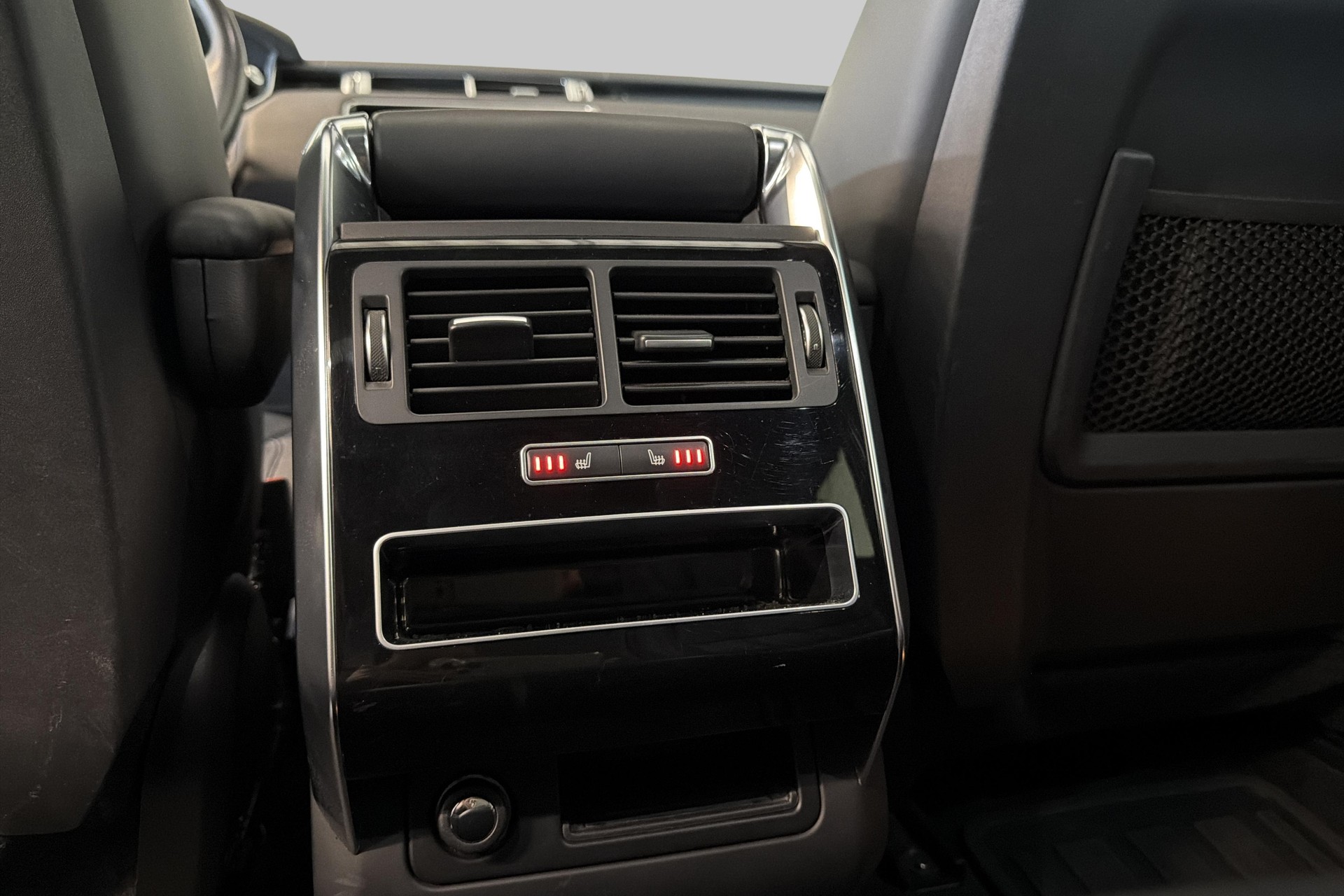 LAND ROVER Range Rover Sport 3.0 SDV6 HSE Automatic-image-18