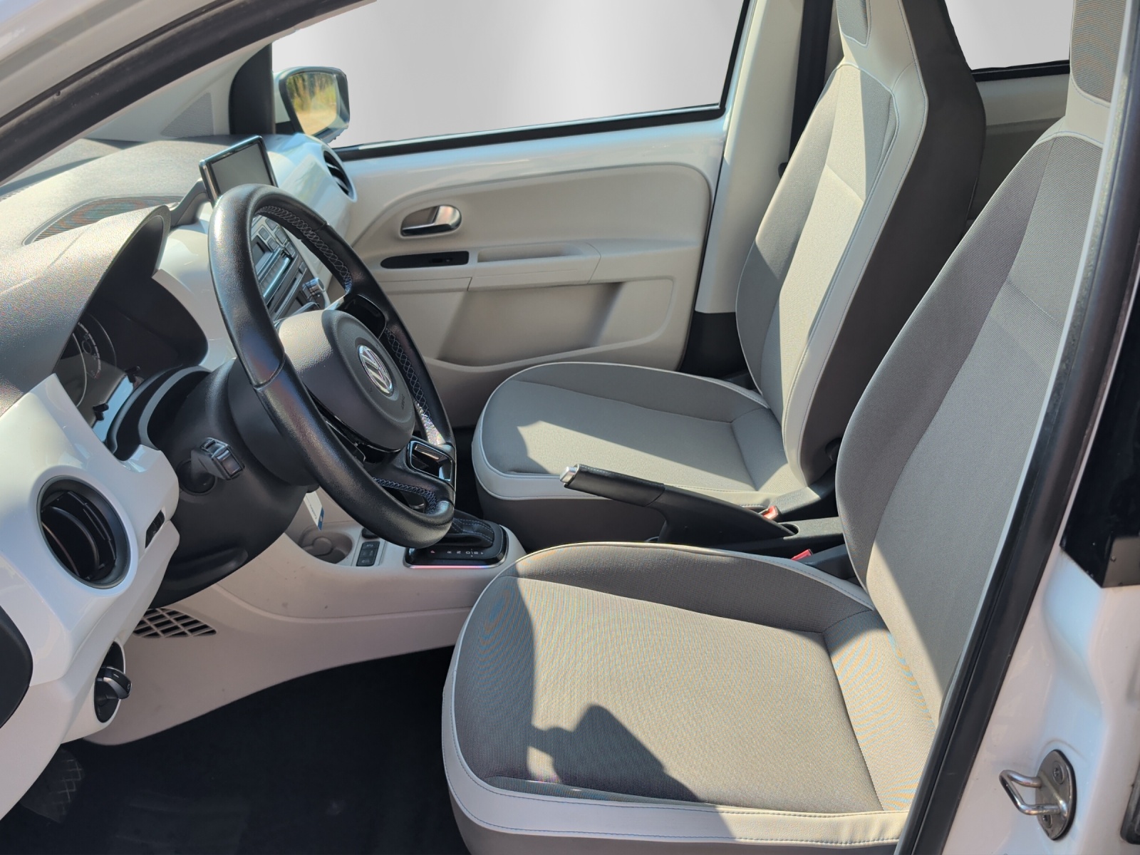 VW e-Up-image-8
