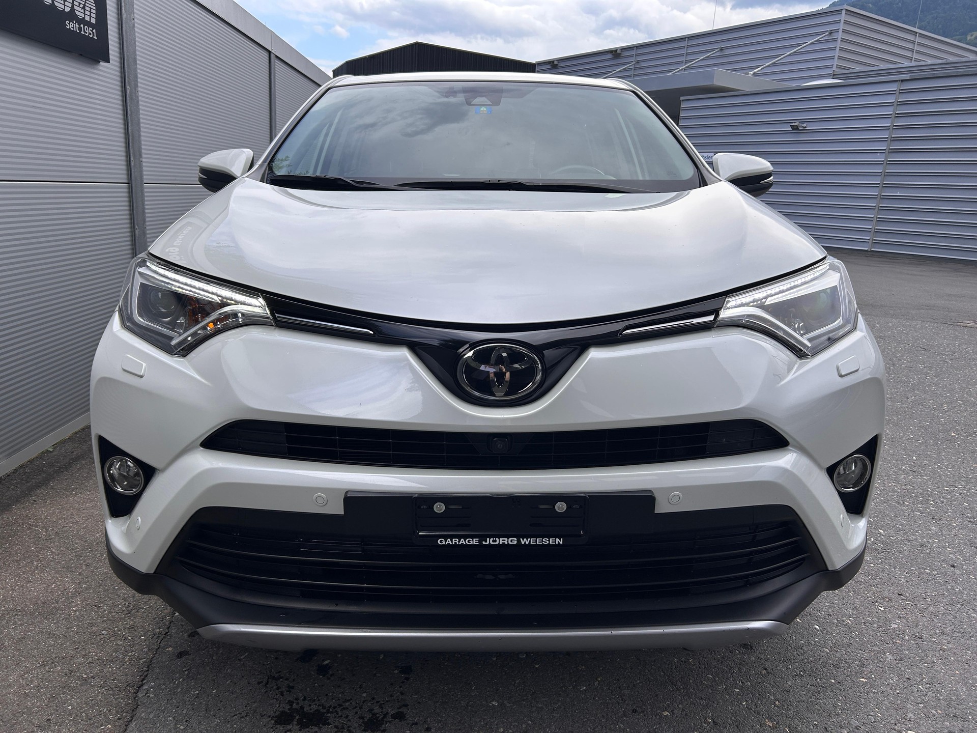 TOYOTA RAV4 2.0i VMa Sol Premium-image-1