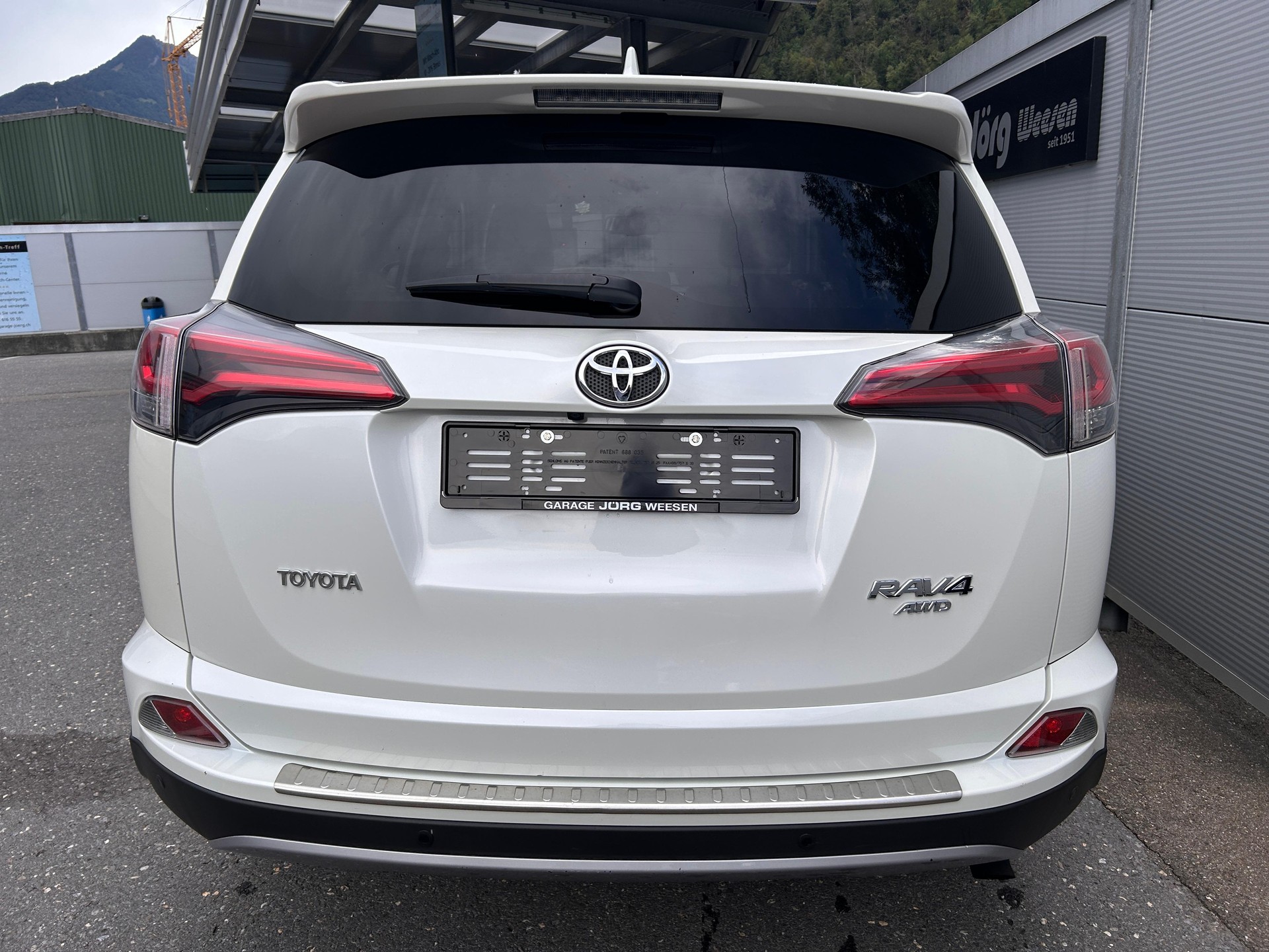 TOYOTA RAV4 2.0i VMa Sol Premium-image-4
