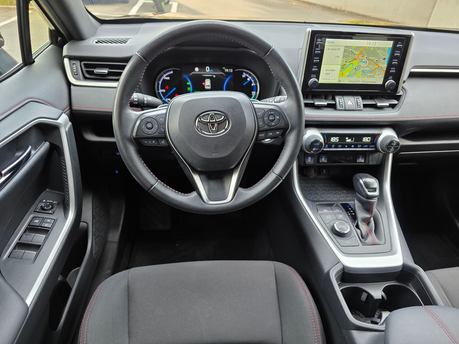 TOYOTA RAV-4 2.5 PHEV Premium e-CVT 4WD-image-7