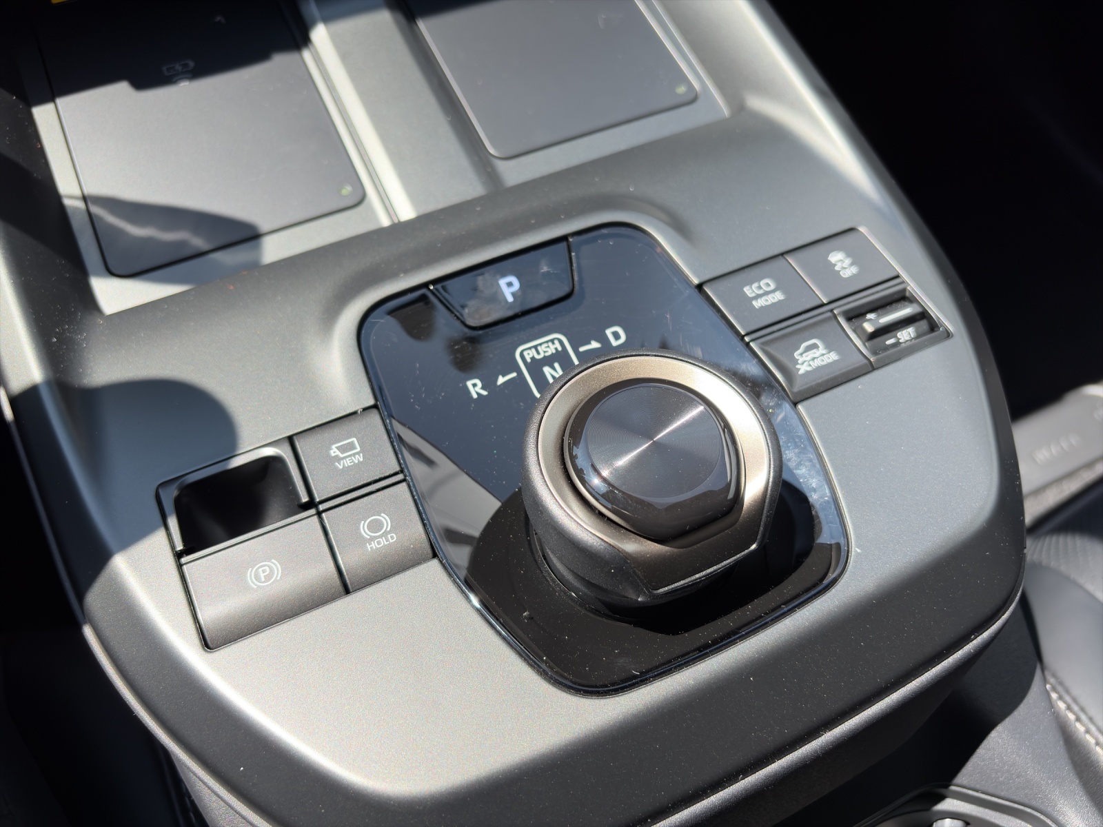 TOYOTA bZ4X Touring Premium AWD-image-15