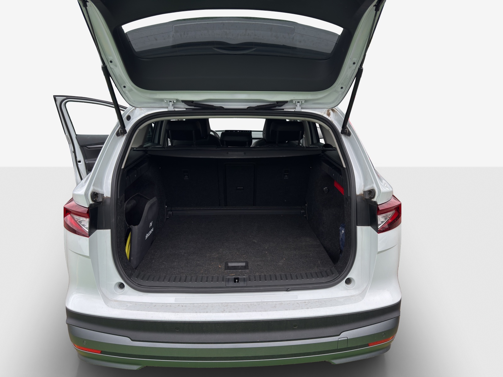 SKODA Enyaq iV 60-image-12