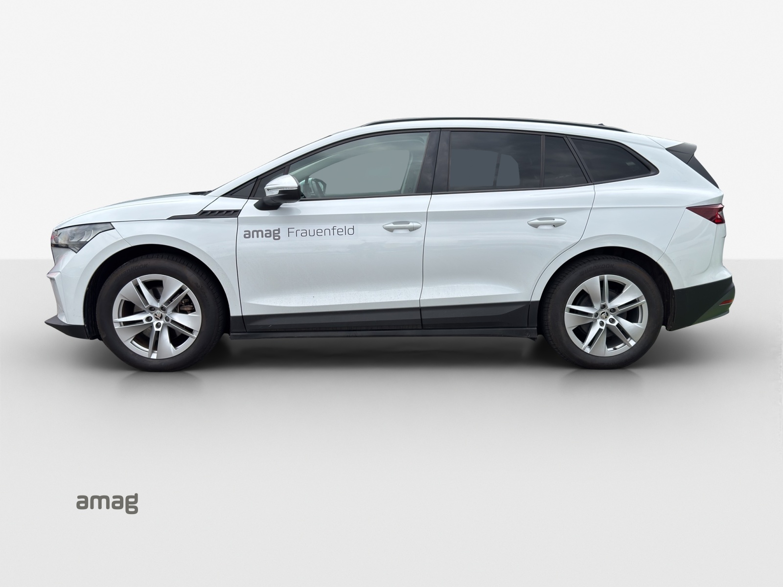 SKODA Enyaq iV 60-image-1