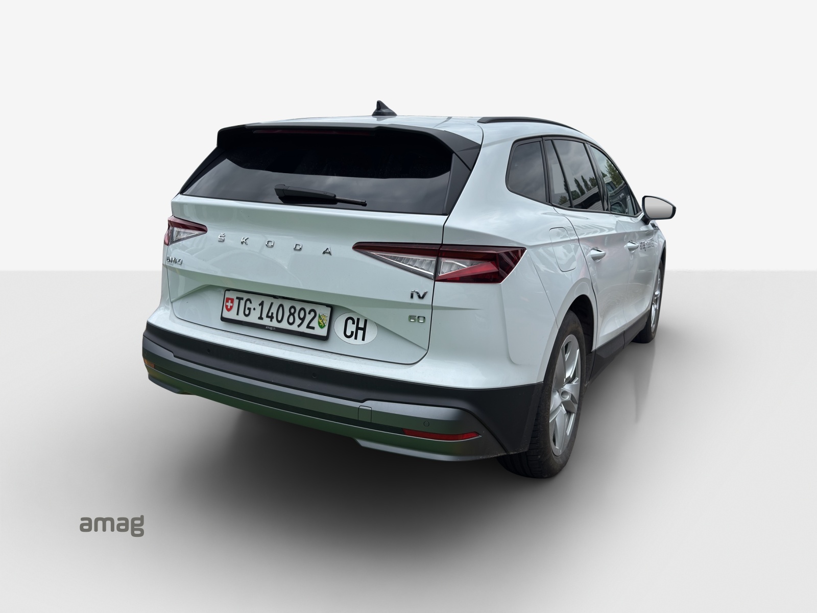 SKODA Enyaq iV 60-image-4