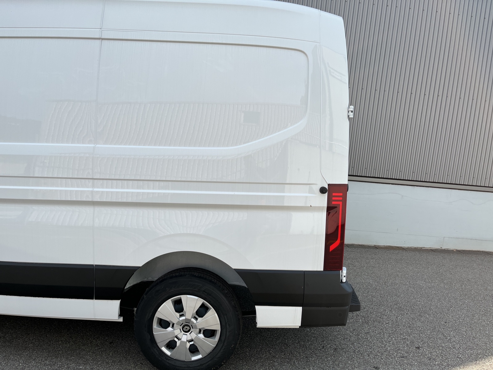 RENAULT Master Kaw. 3.5 t L2H2 2.0 Blue dCi 150-image-15