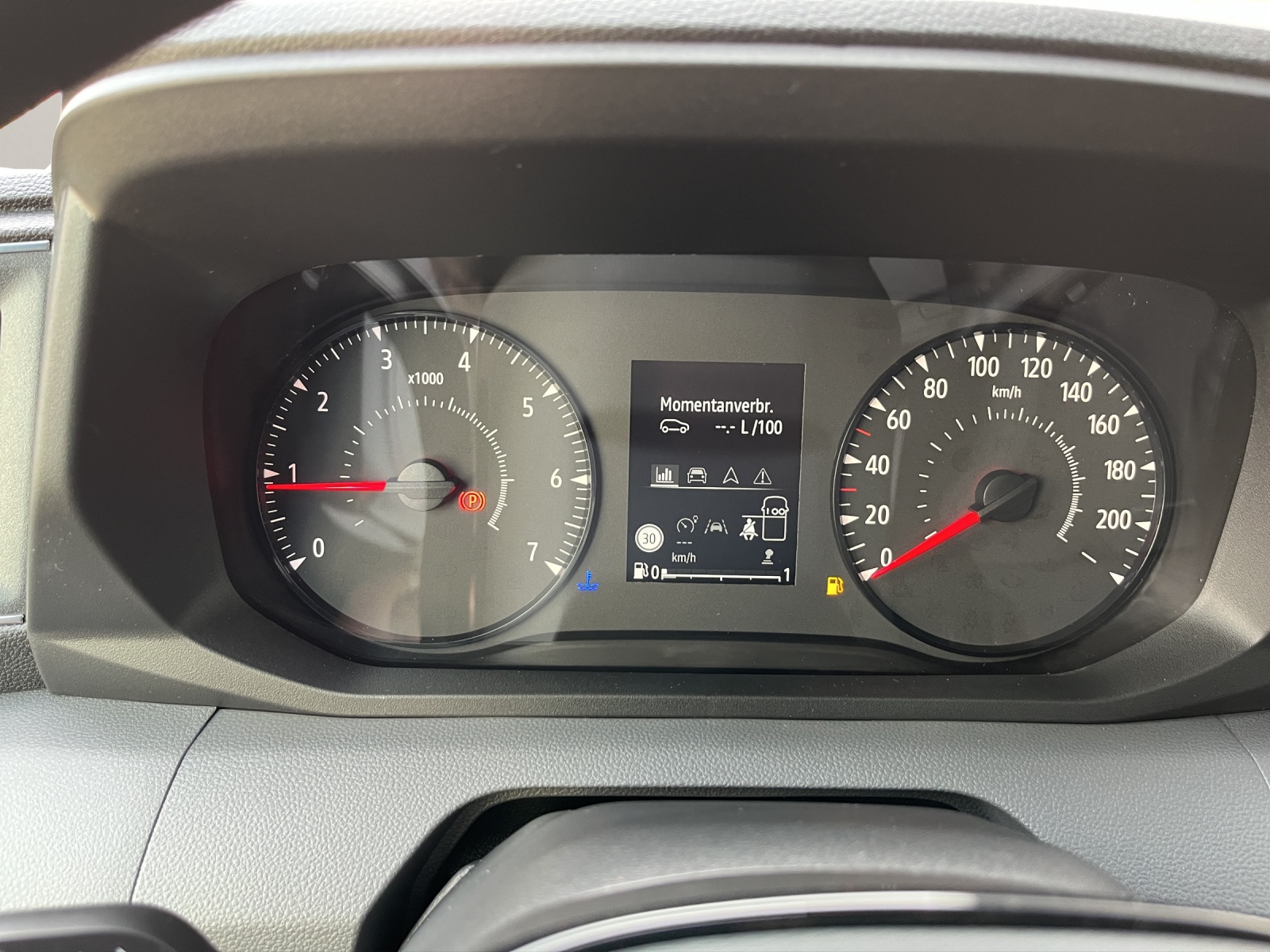 RENAULT Master Kaw. 3.5 t L2H2 2.0 Blue dCi 150-image-9