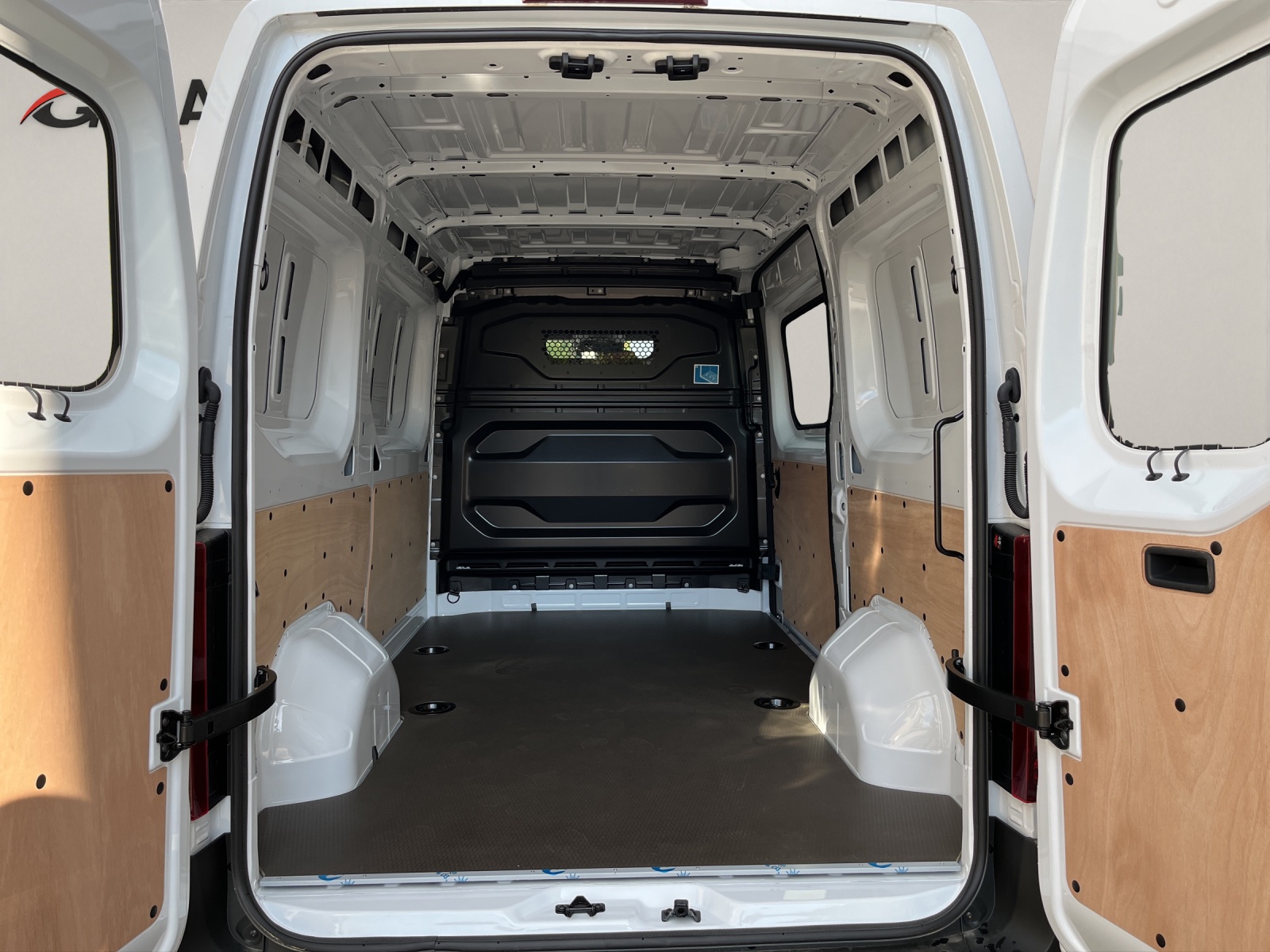 RENAULT Master Kaw. 3.5 t L2H2 2.0 Blue dCi 150-image-14