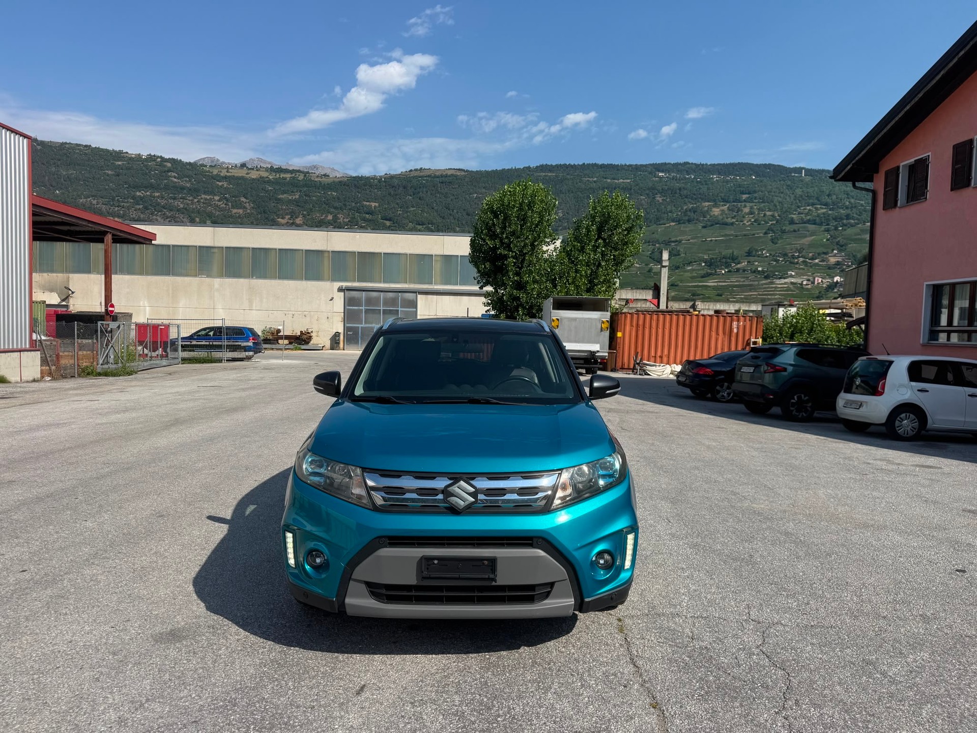 SUZUKI Vitara 1.6 Compact Top Automatic-image-2