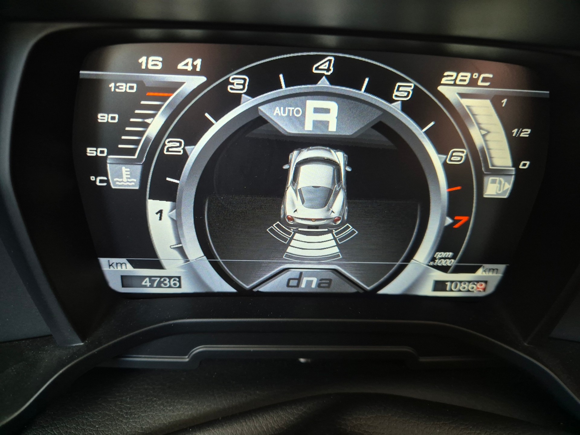 ALFA ROMEO 4C 1750 TBi TCT-image-14
