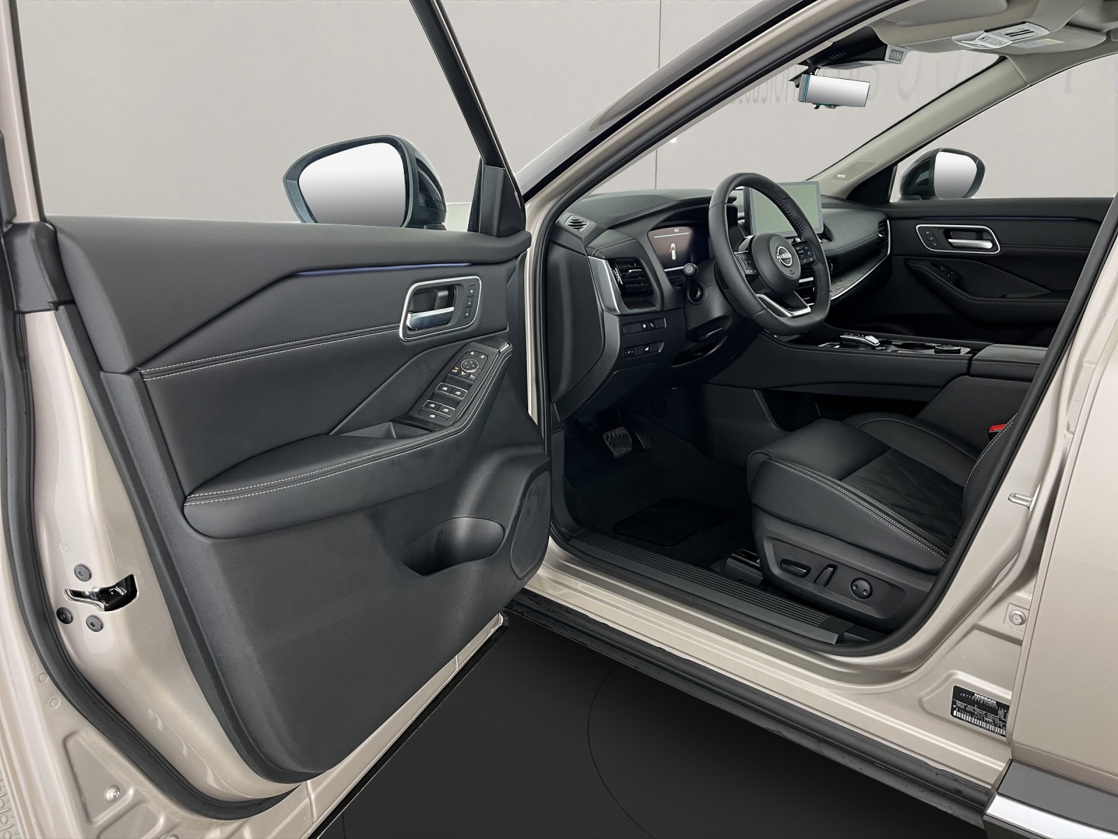 NISSAN X-Trail 1.5 VC-T Tekna+ e-4orce-image-6