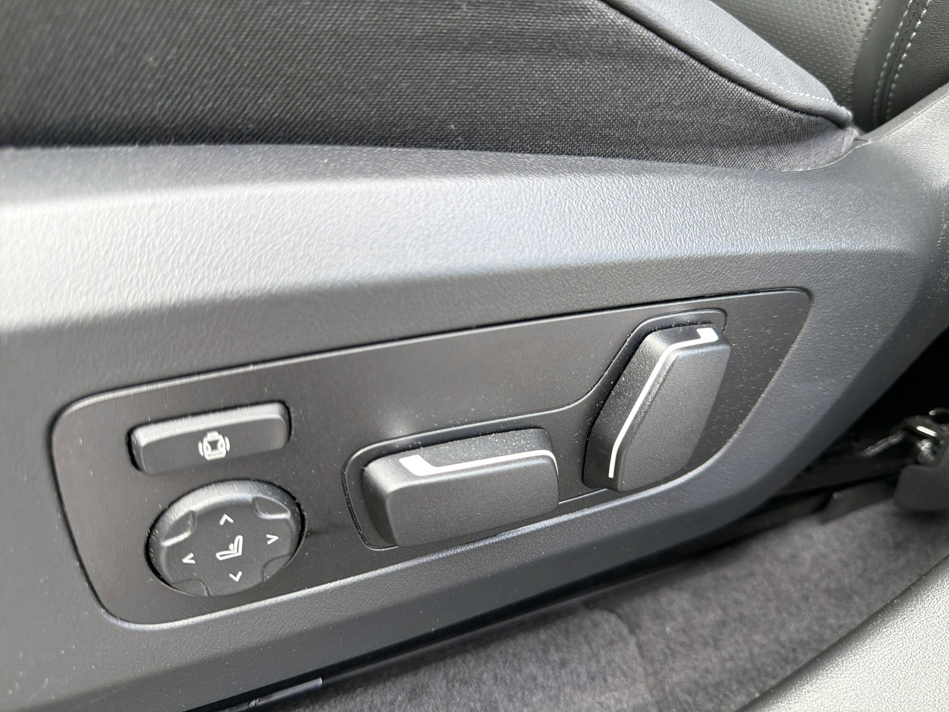 BMW X3 xDrive 20d M Sport-image-19